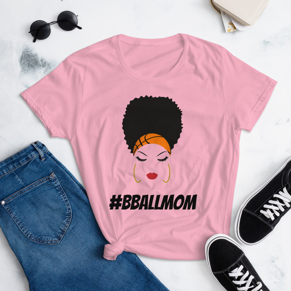 #Basketball Mom short sleeve t-shirt